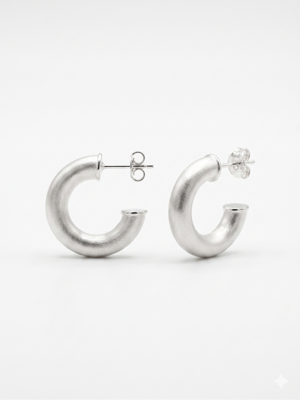 Aros Argolla Enchape Plata Satinada 2.5 cms