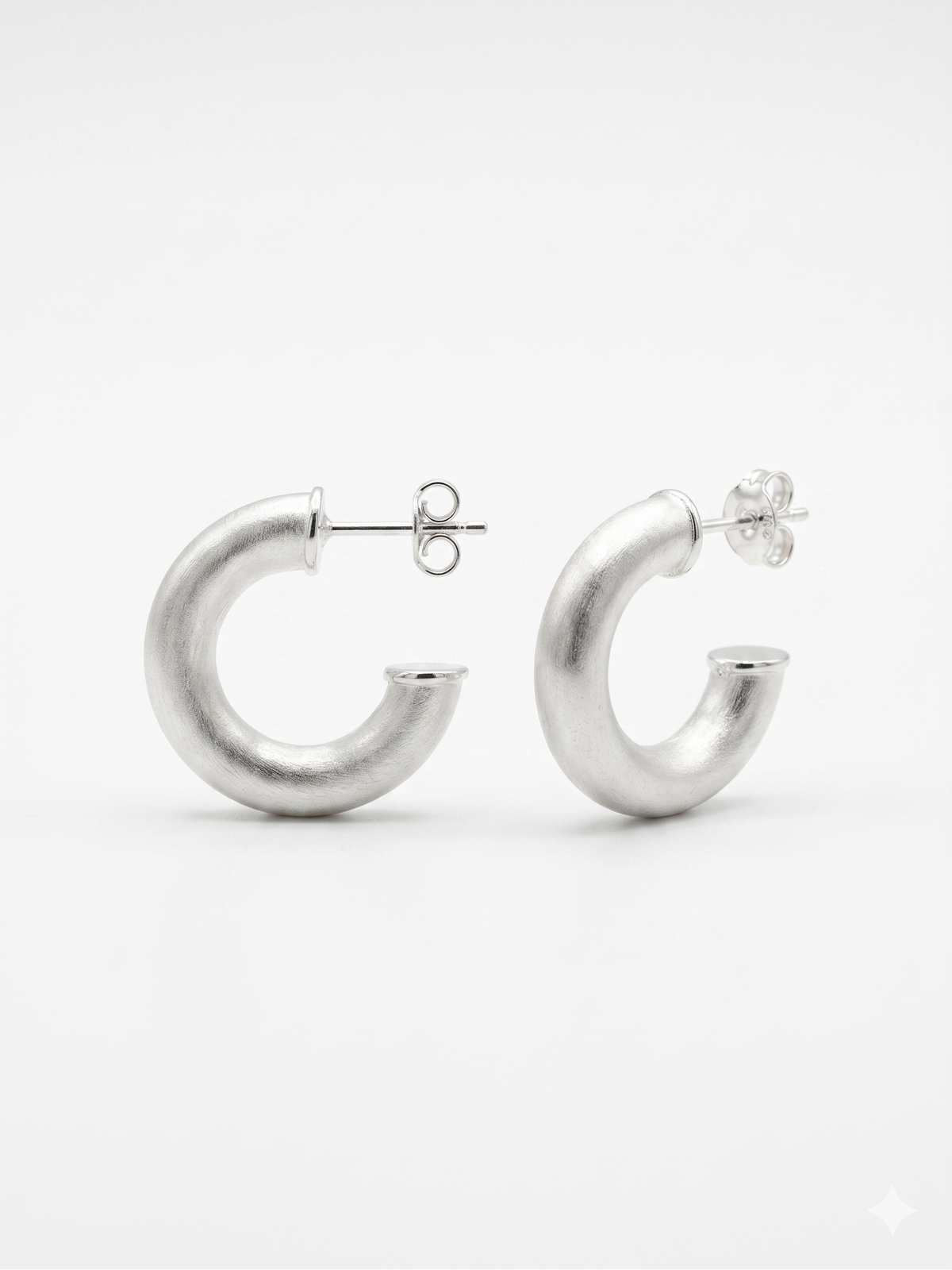 Aros Argolla Enchape Plata Satinada 2.5 cms
