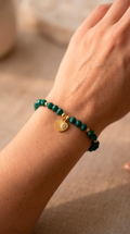 Pulsera Cristales Verdes + Dije Corazón Enchape Oro