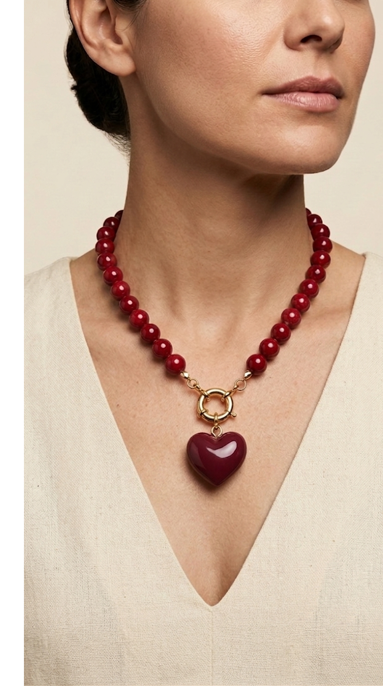 Collar Ágatas Burdeo con Corazón Resina