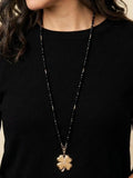Collar Largo Ónix y Trébol Enchape Oro