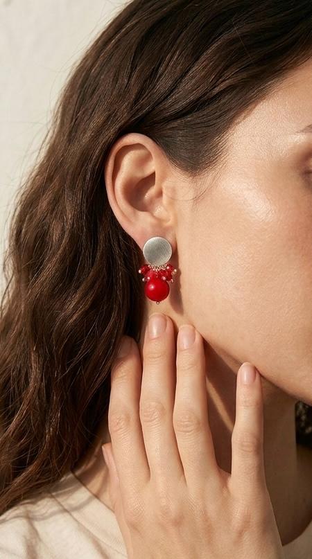 Aroa Jade Rojo y Racimo Cristales Enchape Plata