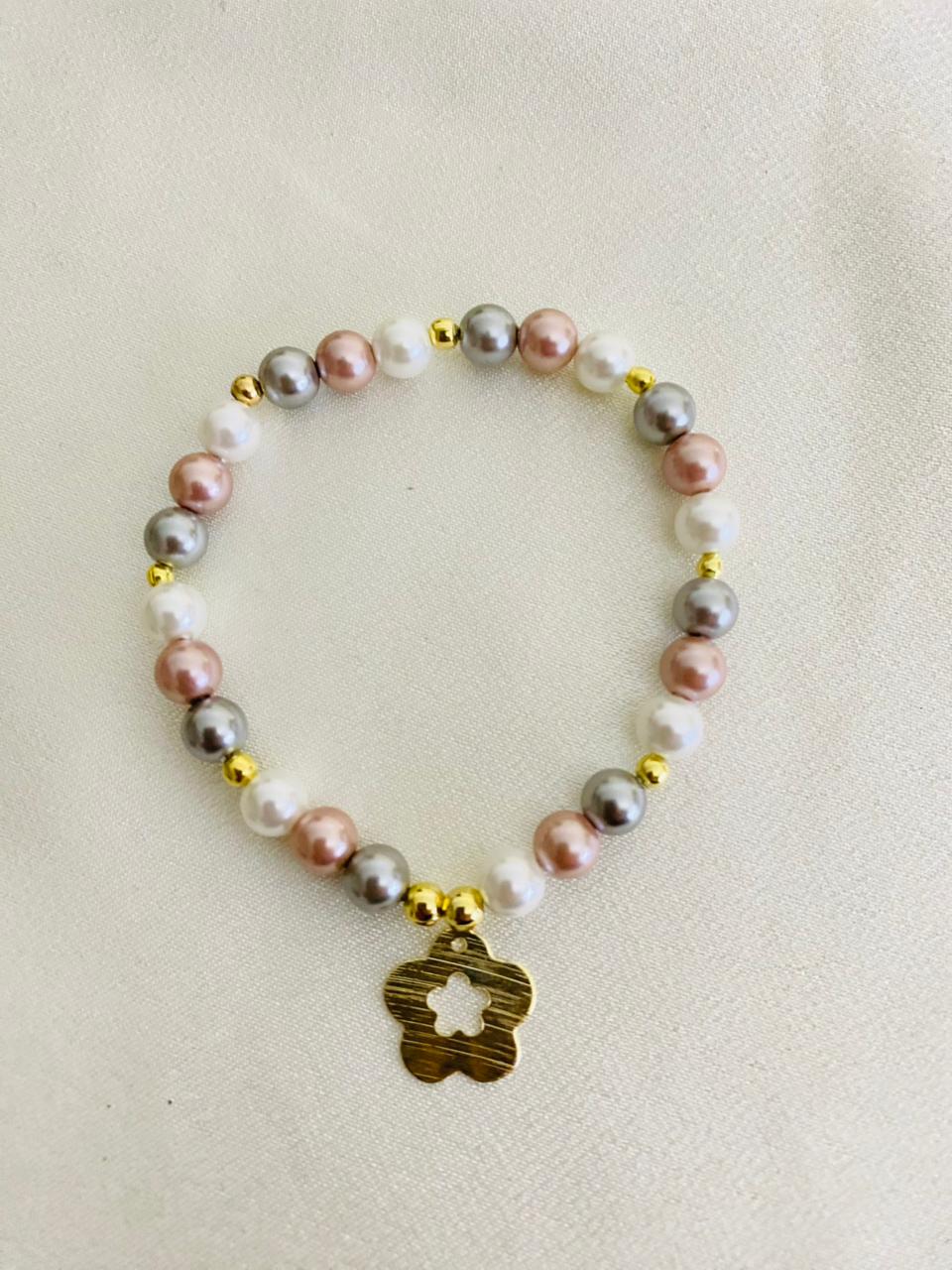 Pulsera Perlas Shell Colores y Flor Enchape Oro